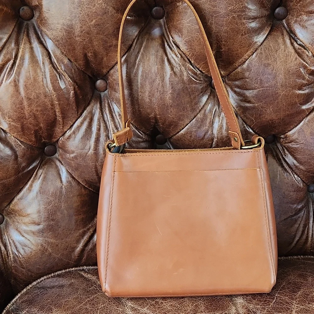 Portland Leather Goods purse - Picture 3 of 11